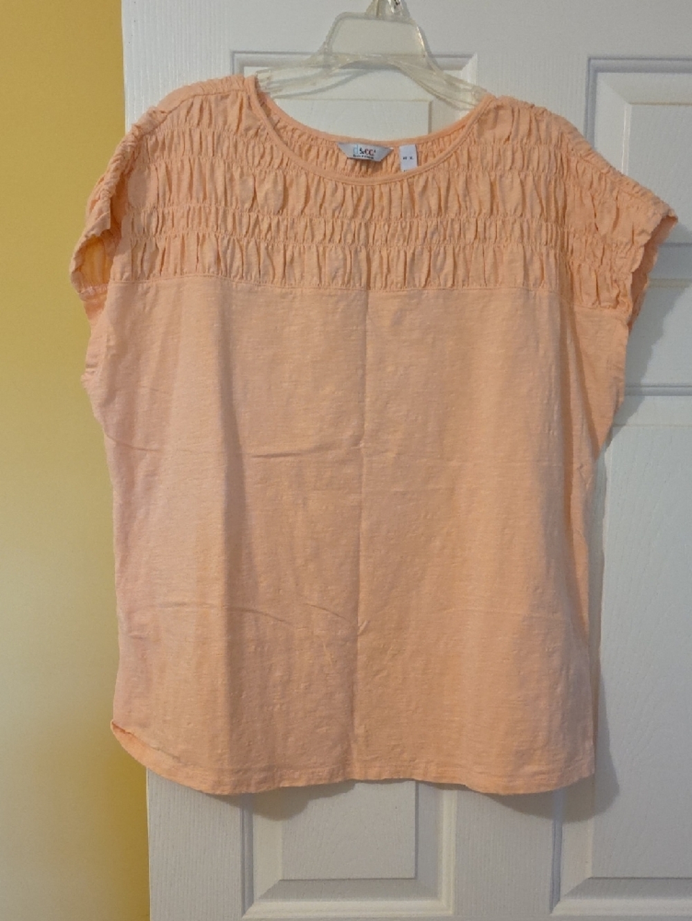 Denim & Co. Smocked Tee - 4 Pack (Blue, White, Mint, Peach) - Picture 2 of 5